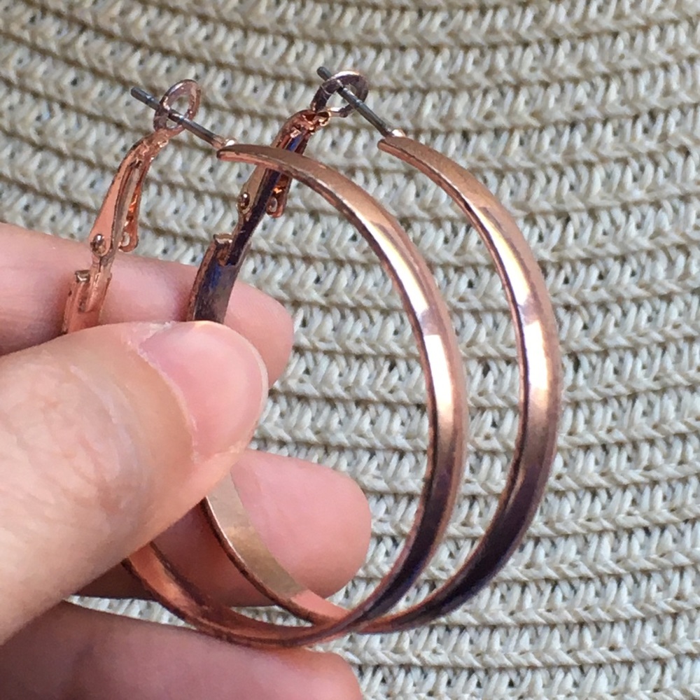 Rose Gold Classic Hoop Earrings